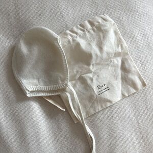 ZARA kids 100% cashmere bonnet, NB